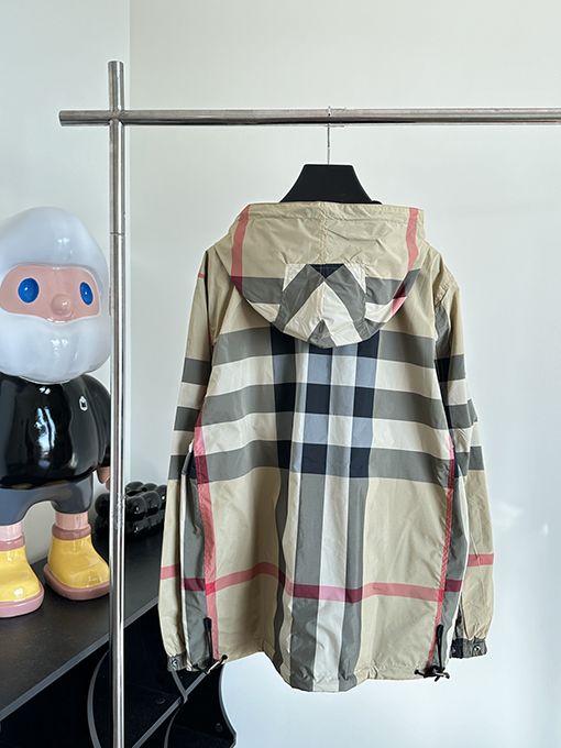 バーバリー ヴィンテージチェック柄リサイクルポリエステルジャケットジャケット