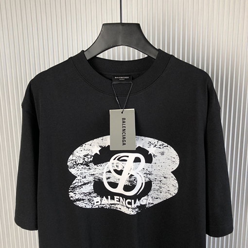 バレンシアガ 早春の新しい白黒プリント半袖Tシャツ