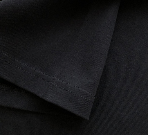 グッチ 新しい胸の刺繍文字ロゴ半袖Tシャツ