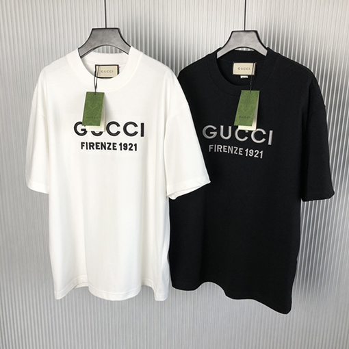 グッチ 新作アルファベット刺繍入り半袖Tシャツ