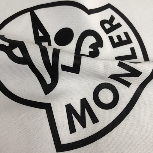 モンクレール 新しいカップルのラウンドネックファッション半袖Tシャツ