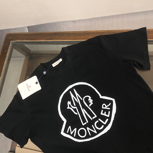 モンクレール プリント デザインの半袖Tシャツ