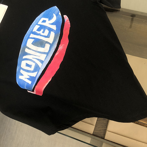 モンクレール スタイリッシュな新しいラウンドネック半袖Tシャツ