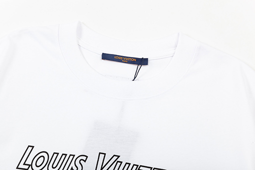 ルイヴィトン アイハートレターロゴ 半袖Tシャツ
