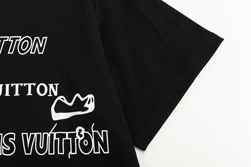 ルイヴィトン アイハートレターロゴ 半袖Tシャツ