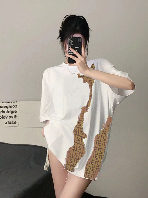フェンディ デジタルプリントダブルF文字ロゴ 半袖tシャツ