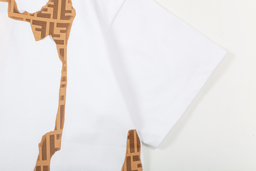 フェンディ デジタルプリントダブルF文字ロゴ 半袖tシャツ