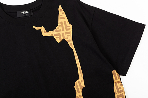 フェンディ デジタルプリントダブルF文字ロゴ 半袖tシャツ