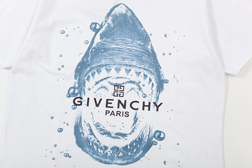 ジバンシイスーパーコピー インクジェットサメアルファベットロゴ 半袖tシャツ