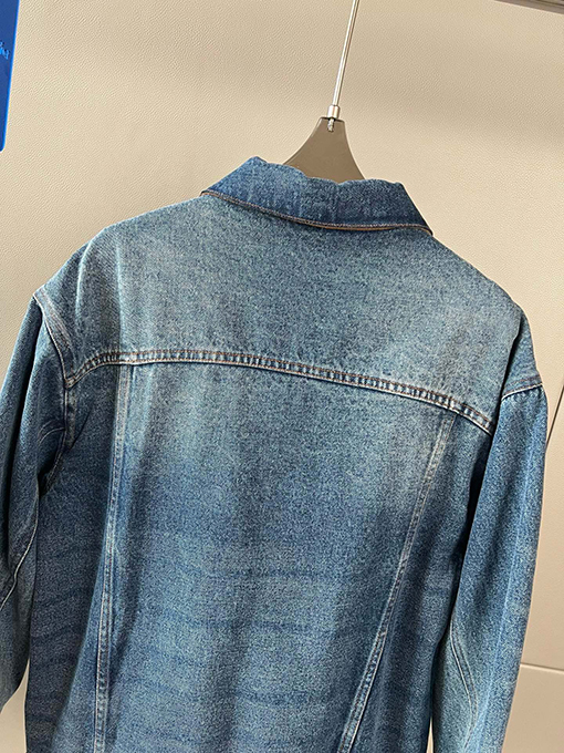 グッチ 新しい両面デニムジャケット