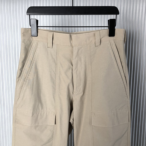 ディオール カーキカーゴパンツ サイドポケット後、フラップポケット