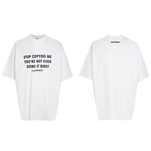 ヴェトモン半袖Tシャツ 楽しめる汎用性の高いデザイン