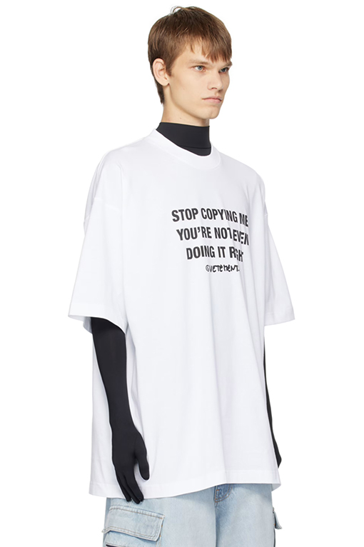 ヴェトモン半袖Tシャツ 楽しめる汎用性の高いデザイン