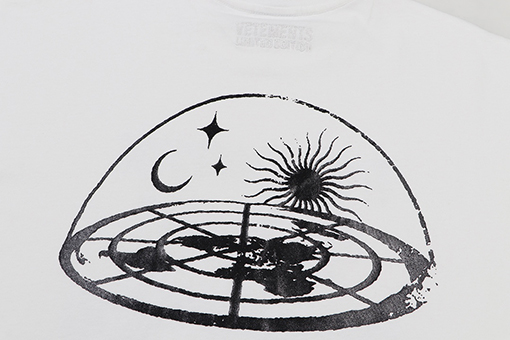ヴェトモン半袖Tシャツオーバーサイズが魅力のTシャツ