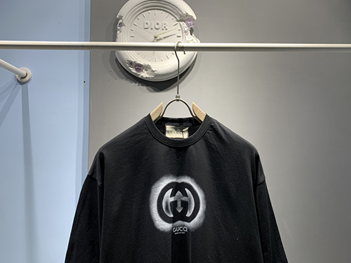 グッチダブルG落書き半袖Tシャツ