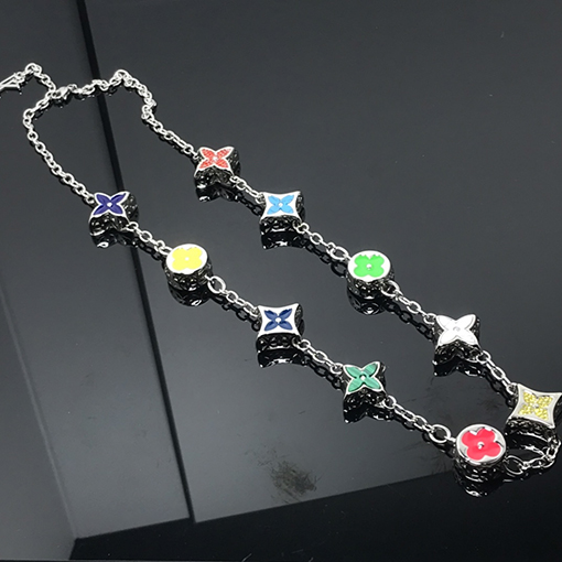 ルイヴィトンネックレス カラーネックレス