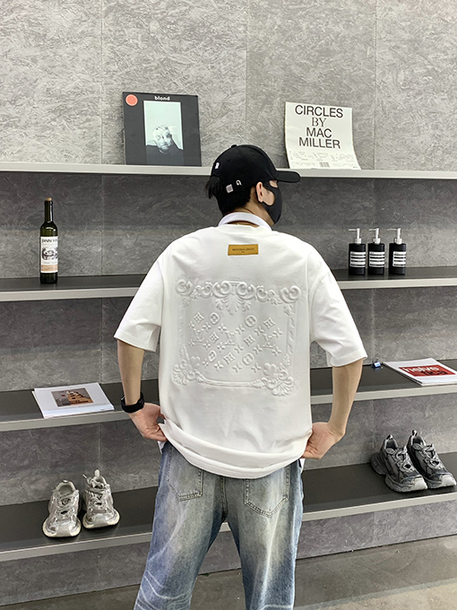 ルイヴィトン 立体 エンボス ルーズフィット 半袖Tシャツ