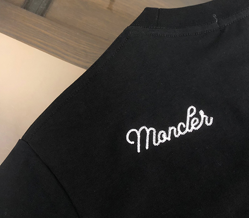 モンクレール ロゴ刺繍 半袖 Tシャツ