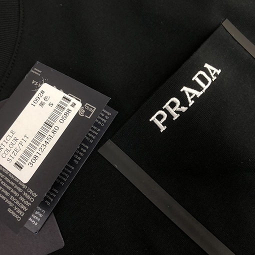 プラダ半袖Tシャツpradaロゴ