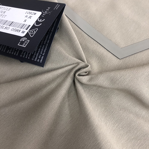 プラダ半袖Tシャツpradaロゴ
