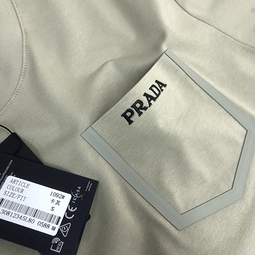 プラダ半袖Tシャツpradaロゴ