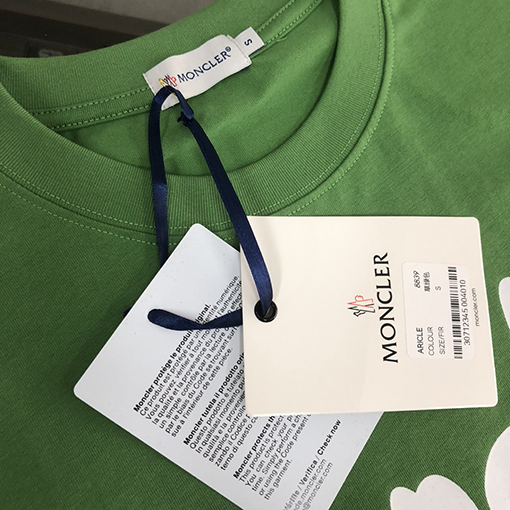 モンクレール フルロゴプリント 半袖 Tシャツ