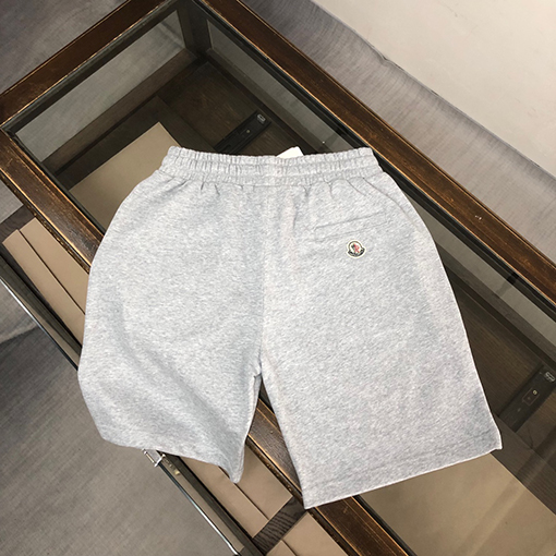 モンクレール ショートパンツ 立体プリントロゴ ボトムス