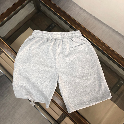 モンクレール ショートパンツ バッジ ロゴ