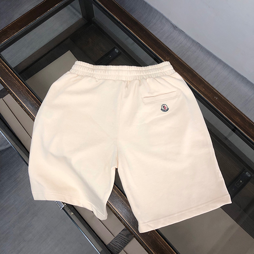 モンクレール シンプル バッジロゴ   ハーフパンツ