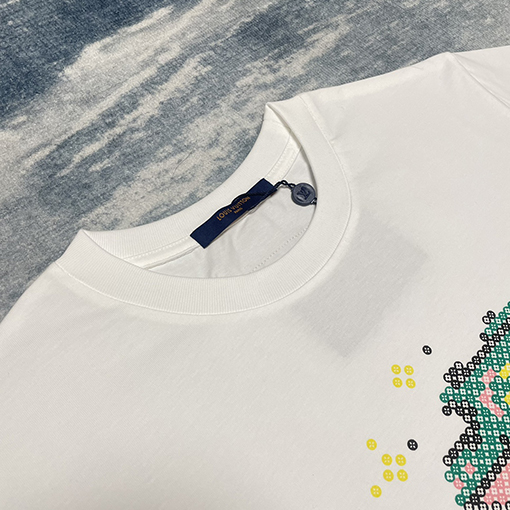 ルイヴィトン 龍年限定キャラクタープリント半袖Tシャツ
