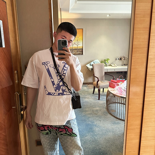 ルイヴィトン LVプリント半袖Tシャツ