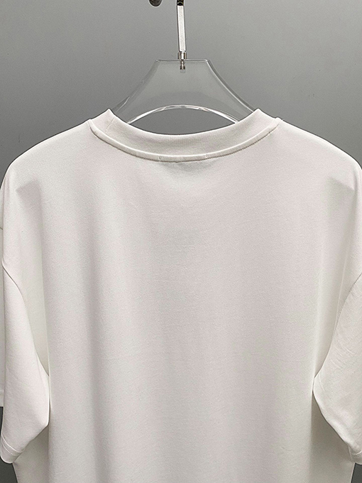 プラダ トライアングルファブリックデコレーションクルーネックTシャツ