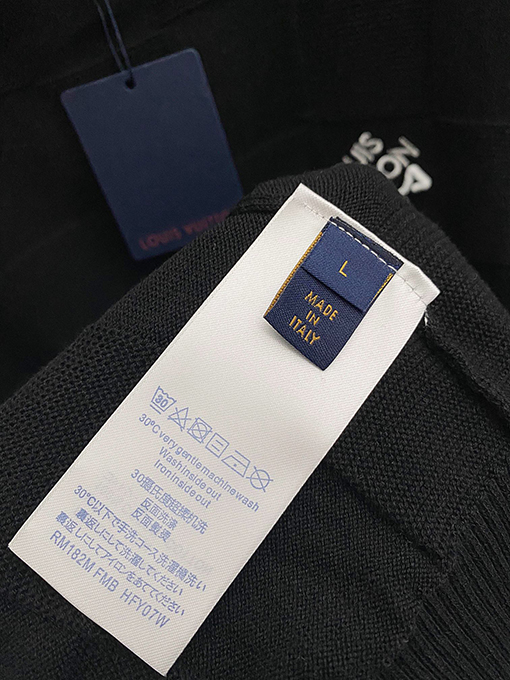 ルイヴィトンチェック柄刺繍クルーネックニット