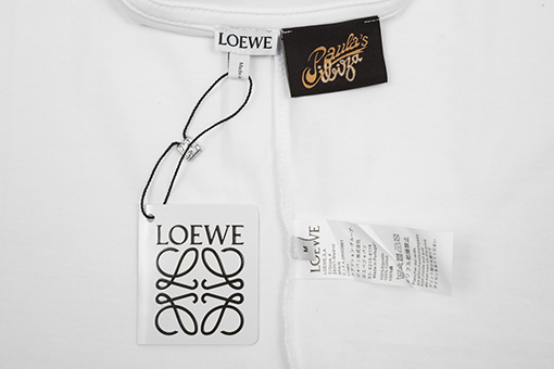 ロエベハートロゴの半袖Tシャツ