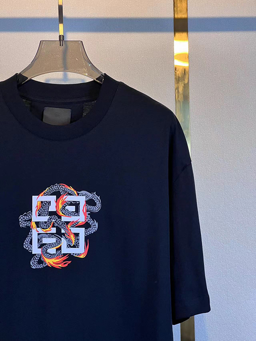 ジバンシィドラゴンイヤー限定新作プリント半袖Tシャツ