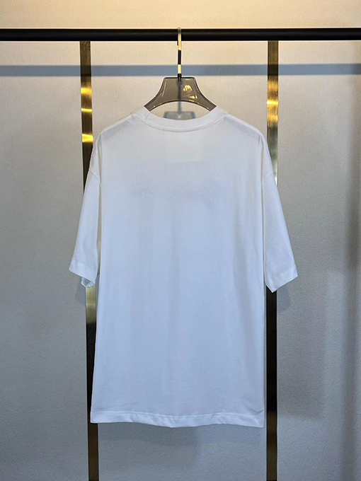 ジバンシィクラシックな立体文字の虹色プリント刺繍Tシャツ