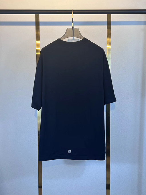ジバンシィクラシックな立体文字の虹色プリント刺繍Tシャツ