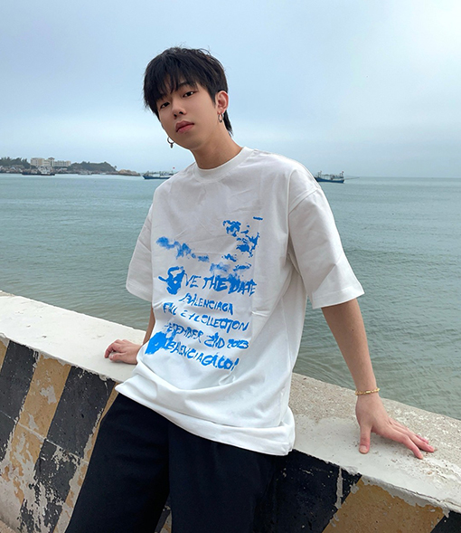 バレンシアガ 青空白雲半袖Tシャツ