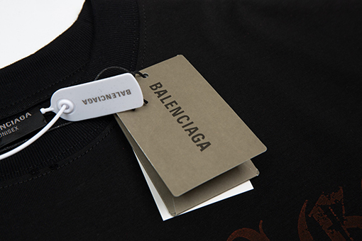 バレンシアガ サンスクリットインクジェット破壊半袖Tシャツ