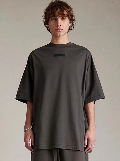 フィアオブゴッド 半袖Tシャツ ESSENTIALSプリントTシャツ