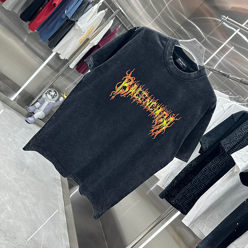 バレンシアガ スノーフレークプリントカスタム半袖Tシャツ