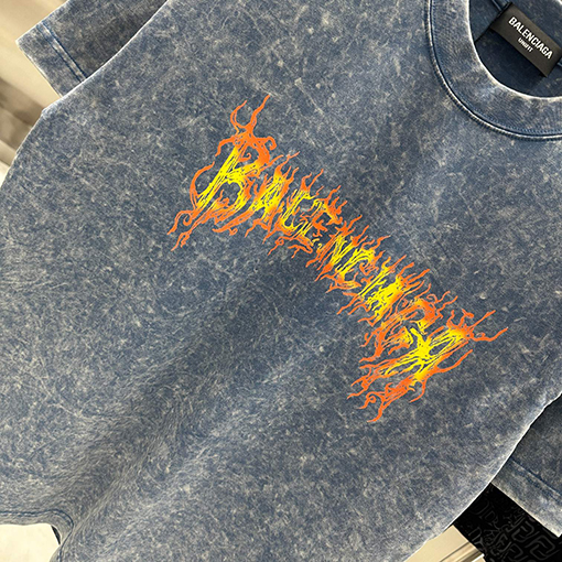 バレンシアガ スノーフレークプリントカスタム半袖Tシャツ
