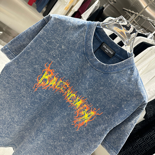 バレンシアガ スノーフレークプリントカスタム半袖Tシャツ