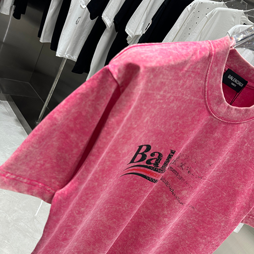バレンシアガ スノーフレークプリント半袖Tシャツ