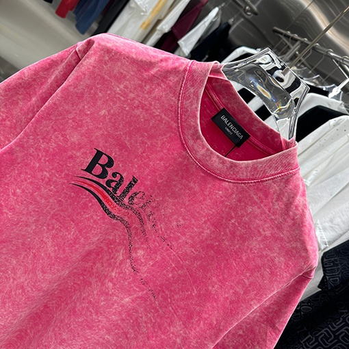 バレンシアガ スノーフレークプリント半袖Tシャツ
