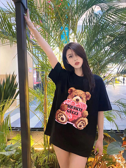 グッチ プリントされたヒグマのアルファベット半袖Tシャツ