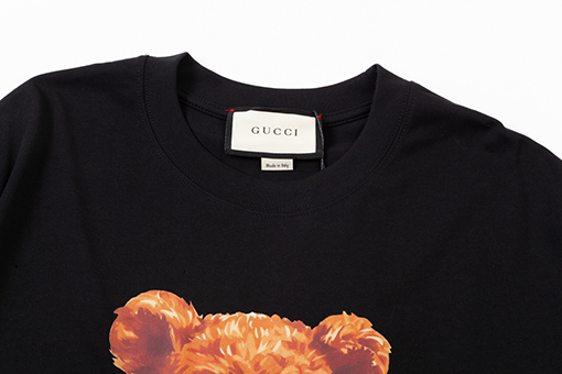 グッチ プリントされたヒグマのアルファベット半袖Tシャツ