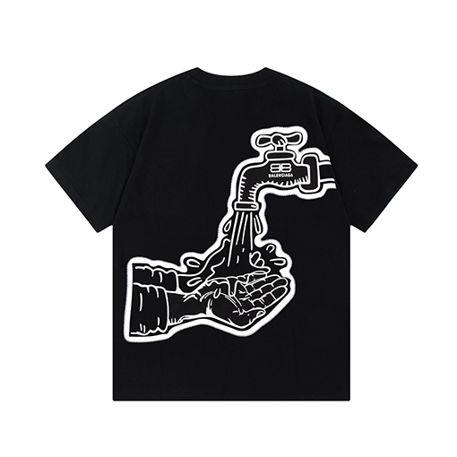 バレンシアガ 水源要素アルファベットロゴ半袖tシャツ