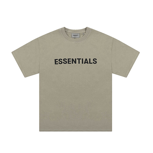 フィアオブゴッド ESSENTIALSプリント半袖Tシャツ モダンな着こなし