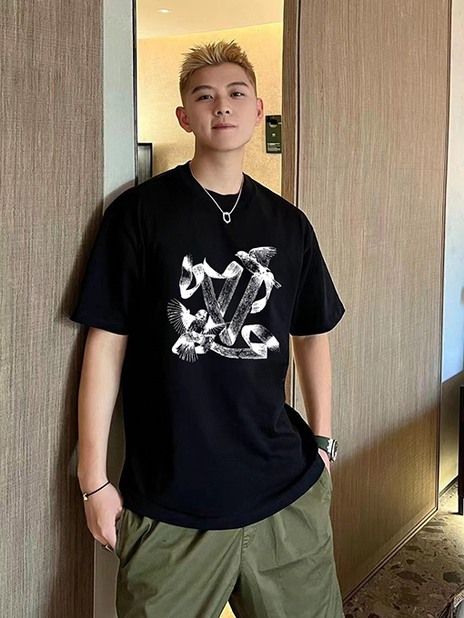 ルイヴィトン 新作プリントラウンドネック半袖Tシャツ